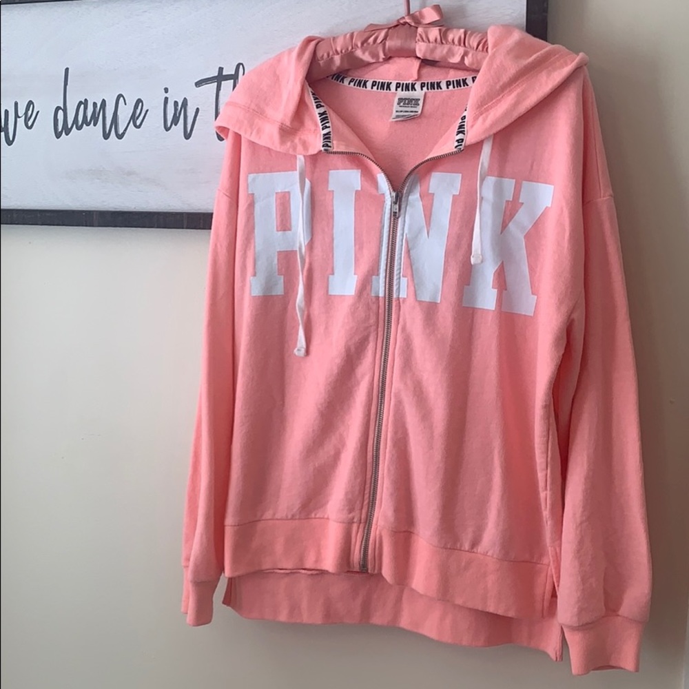 VS PINK HOODIE CORAL